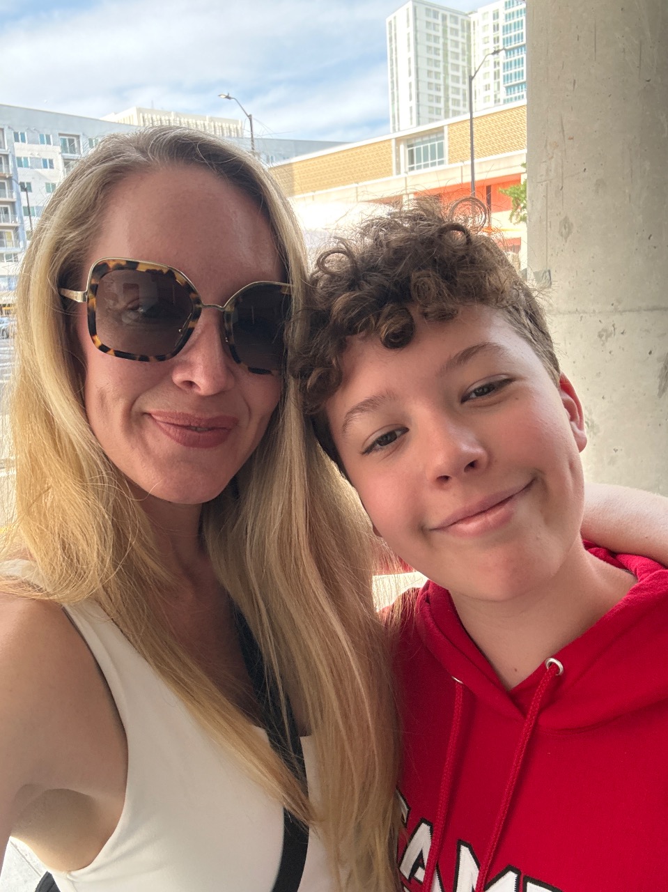 Puzzling Adventures near Neve Block