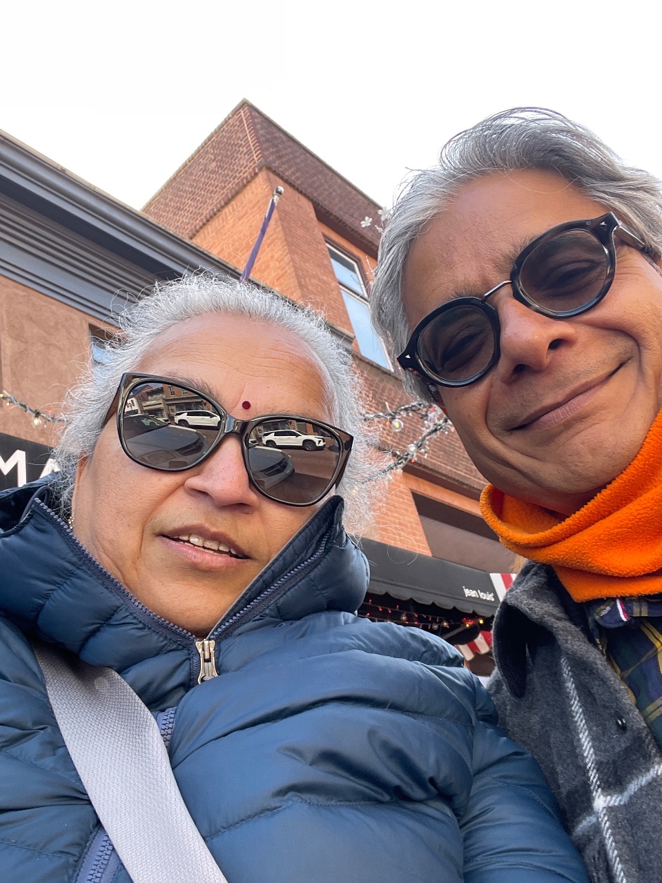 Puzzling Adventures near Painters Hill